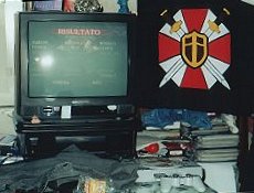 Ecco una partita a Resident Evil con il gilet che nasce
